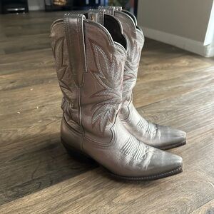 Tecovas metallic Bovine silver Sadie limited edition Boots